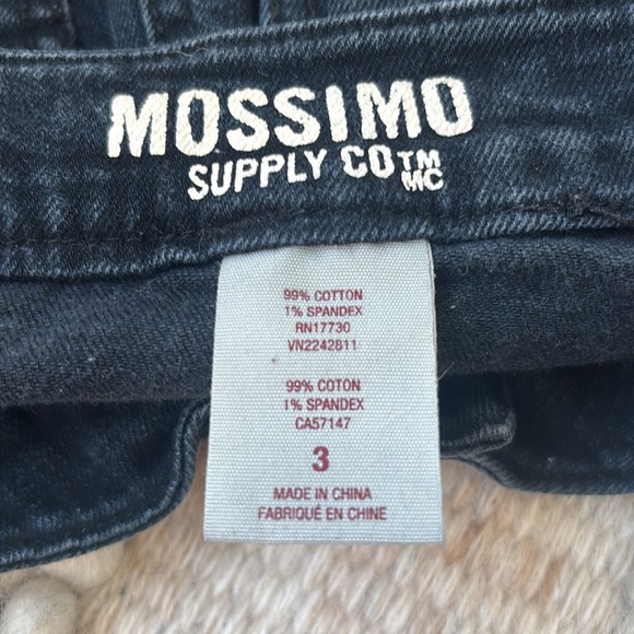 Mossimo Supply Co. High-Waisted Button Up Denim Short - Picture 3 of 3